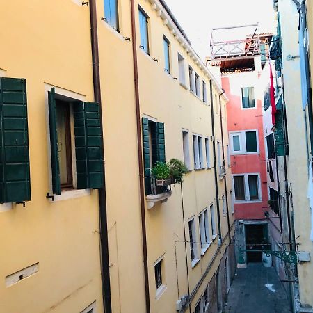 Venice Rainbow Hotel Bagian luar foto