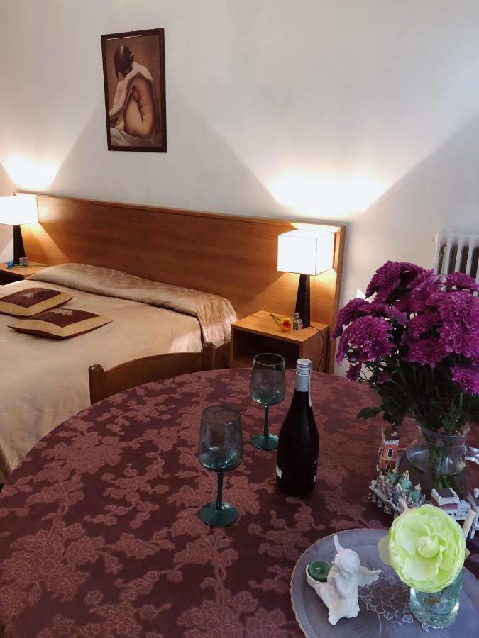 Venice Rainbow Hotel Bagian luar foto