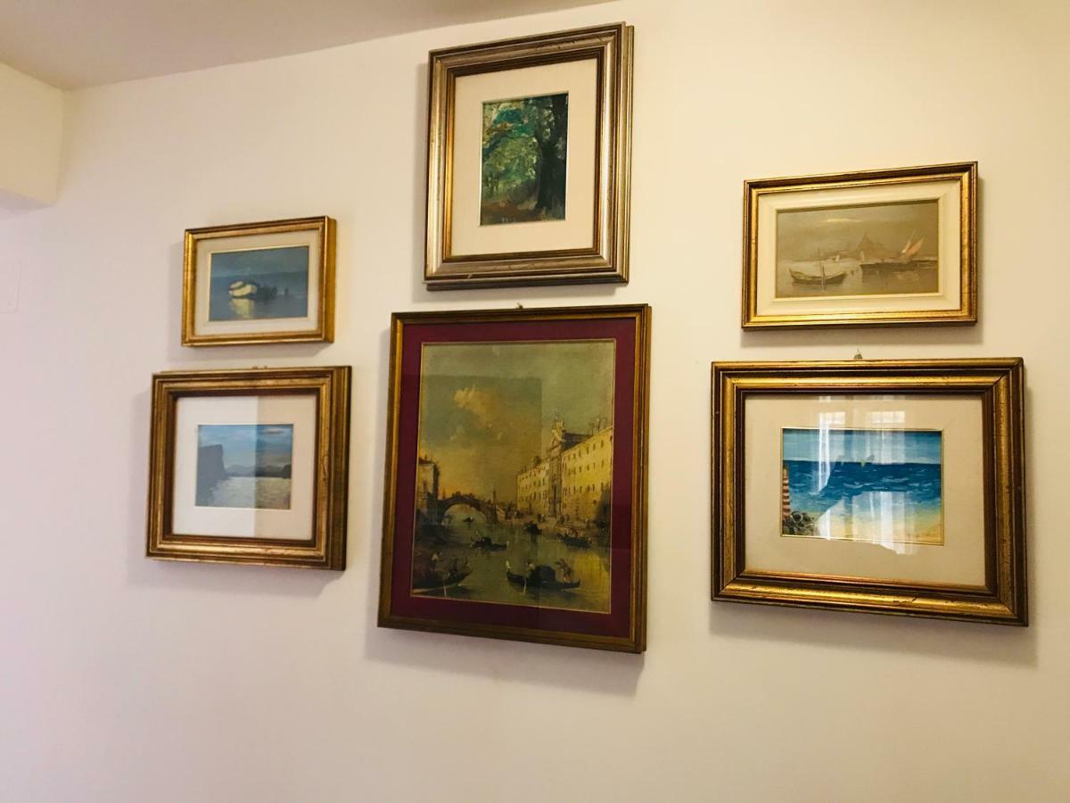Venice Rainbow Hotel Bagian luar foto