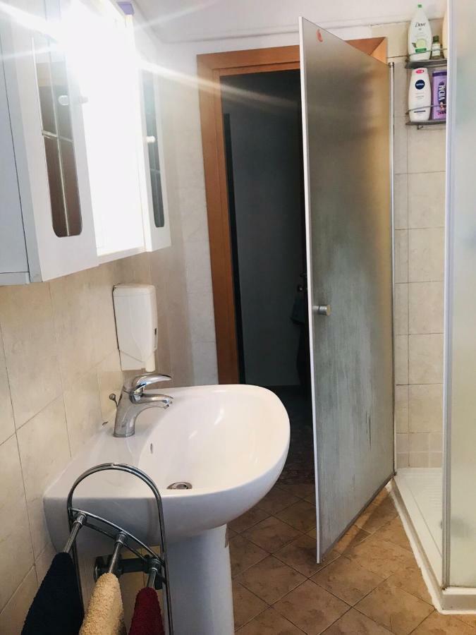 Venice Rainbow Hotel Bagian luar foto